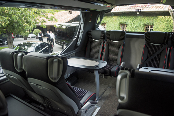 luxury-class-iparbus